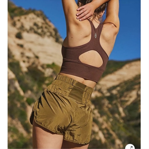 FP MOVEMENT | THE WAY HOME SHORT ARMY - Picture 4 of 6